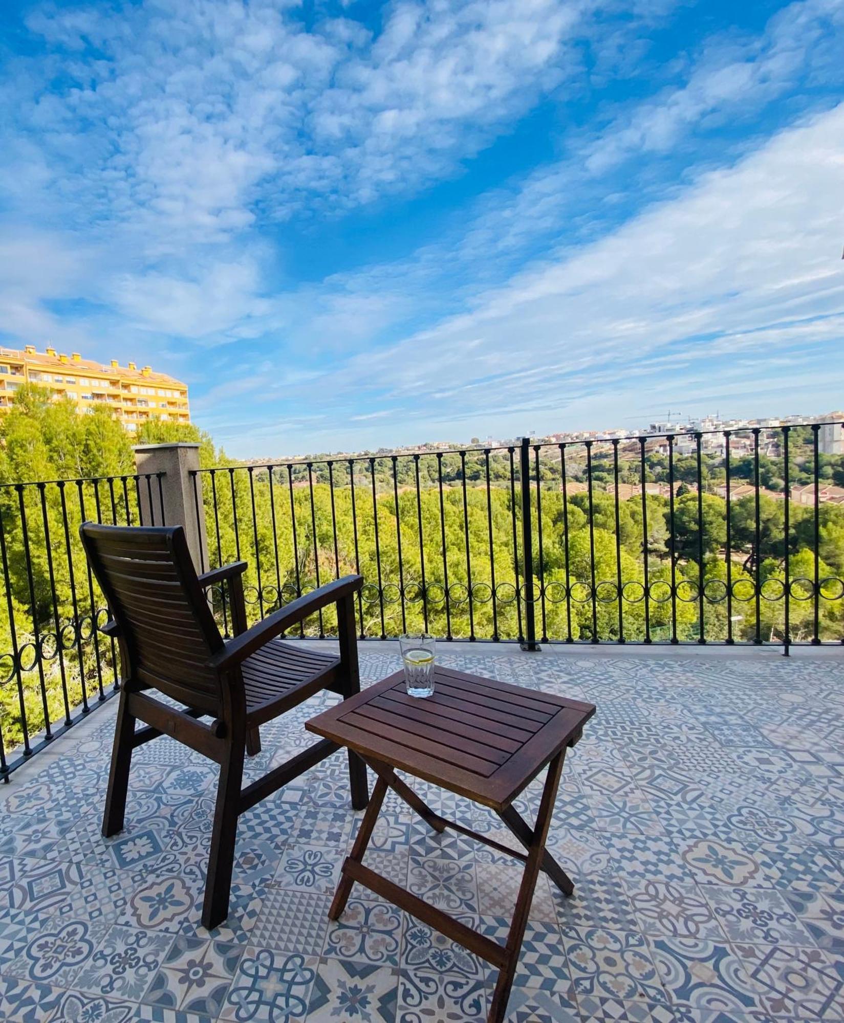 Апартаменти Open View Pinetree Penthouse Кампоамор Екстер'єр фото